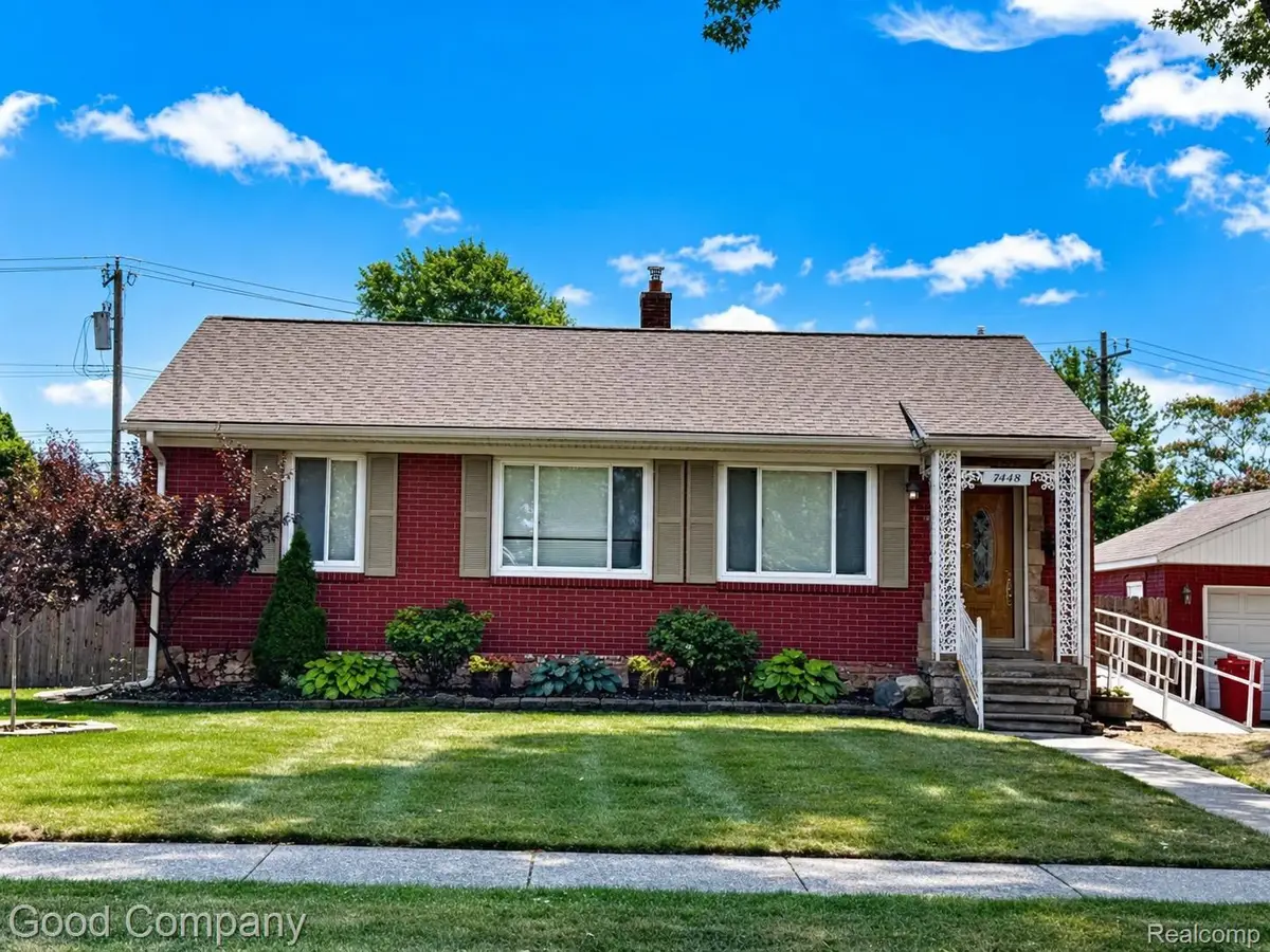 22474 Raven Avenue, Eastpointe, MI 48021 - #1