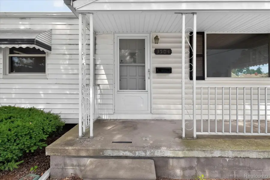 3504 18th Street, Wyandotte, MI 48192 - #3