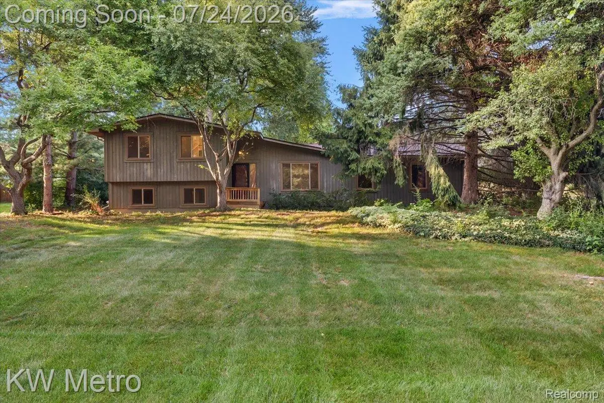 2804 Rhineberry Road, Rochester Hills, MI 48309 - #1