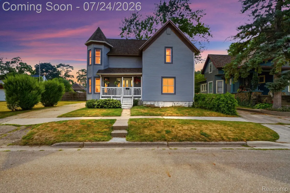205 N Mackinaw Street, Durand, MI 48429 - #1