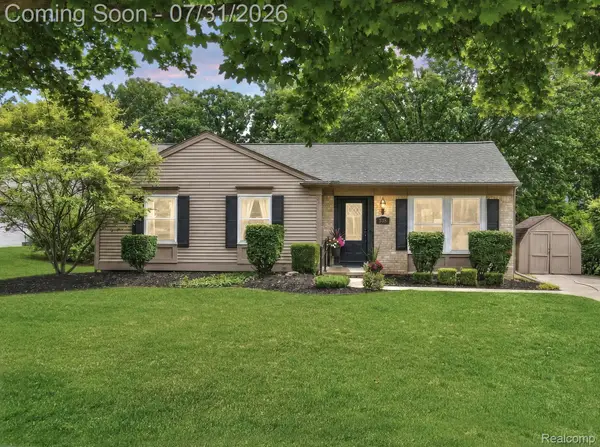 835 Bolinger Street, RochesterHills, MI 48307