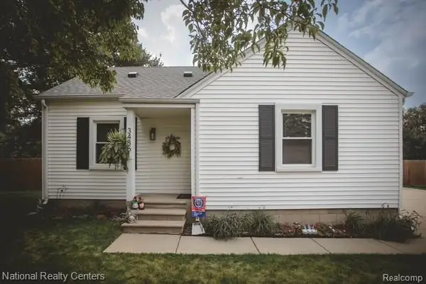 34851 Wadsworth Street, Livonia, MI 48150