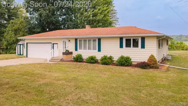 895 Haslett Road E, Williamston, MI 48895
