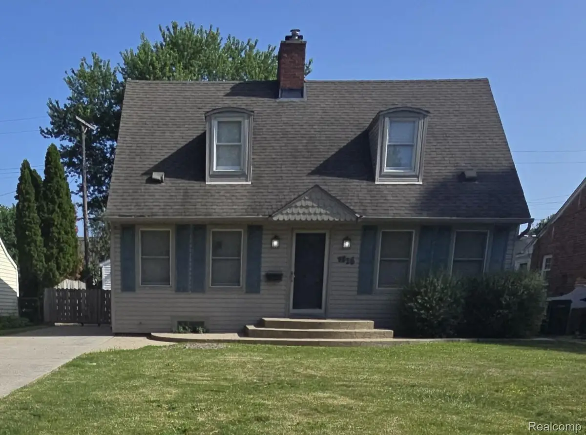 1526 W Houstonia Avenue, Royal Oak, MI 48073 - #1