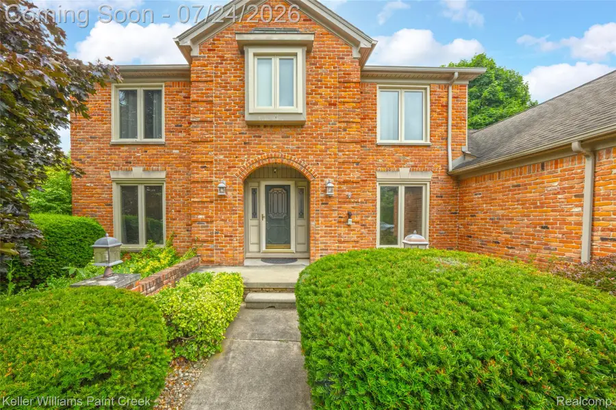 1105 Byron Drive, Troy, MI 48098 - #2