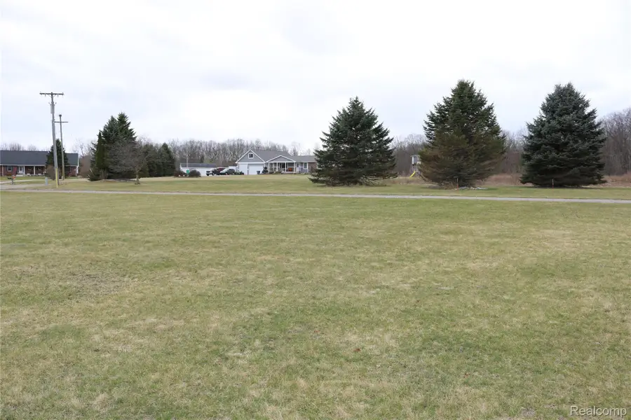 4678 Trails, Lapeer, MI 48446 - #3