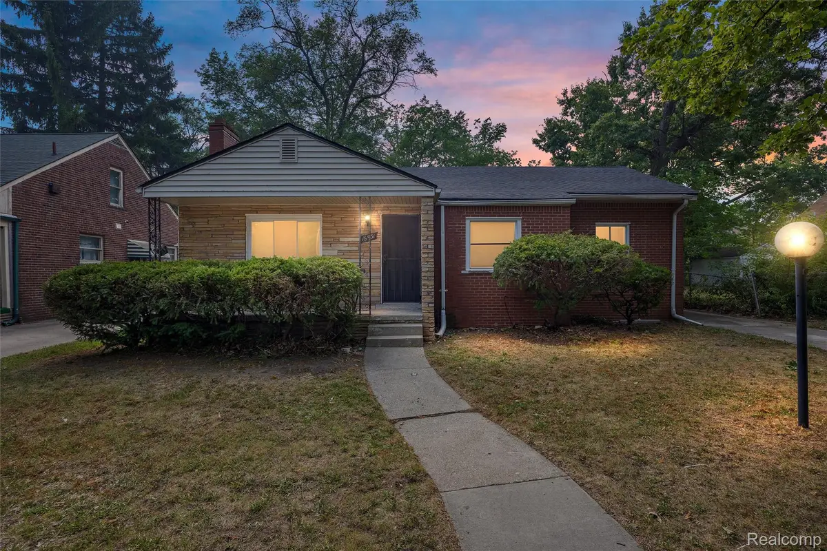 16531 Greenlawn Street, Detroit, MI 48221 - #1