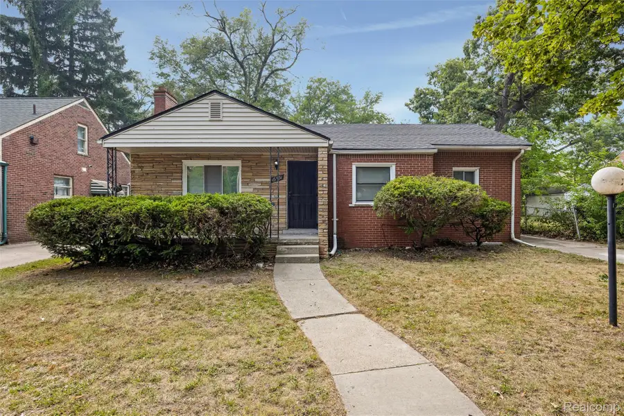16531 Greenlawn Street, Detroit, MI 48221 - #3