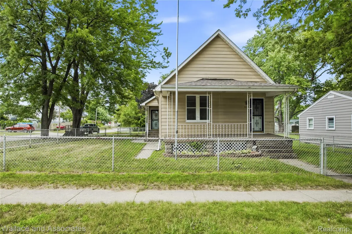 1429 Division Street, Port Huron, MI 48060 - #1