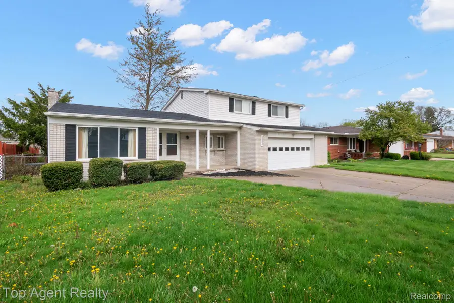 30151 Barbary Court, Warren, MI 48093 - #2