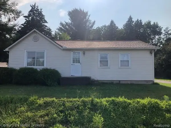 11409 Irish Road, Otisville, MI 48463