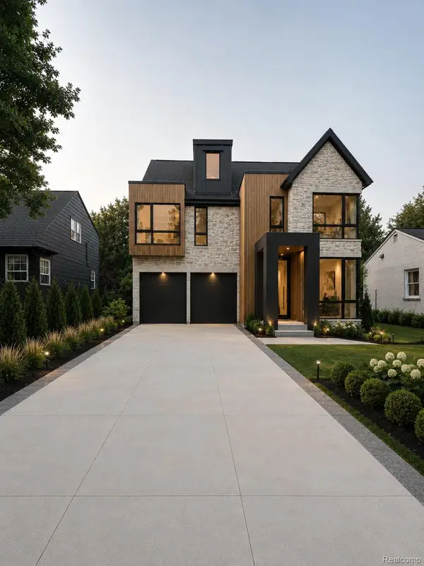 1500 Villa Road, Birmingham, MI 48009