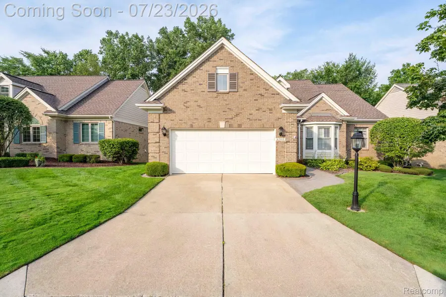 62910 Walker Court, Washington, MI 48094 - #2