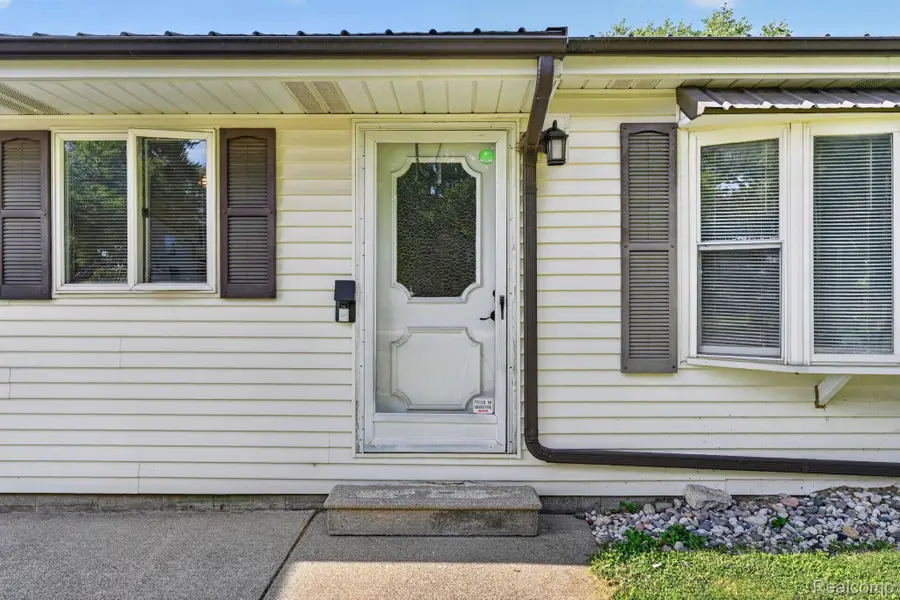 4184 W Lake Road, Clio, MI 48420 - #3