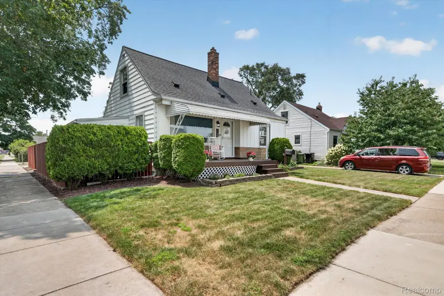 15807 Meyer Avenue, Allen Park, MI 48101 - #3