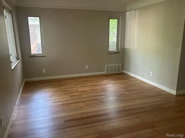 18500 Garfield, Redford, MI 48240 - #3