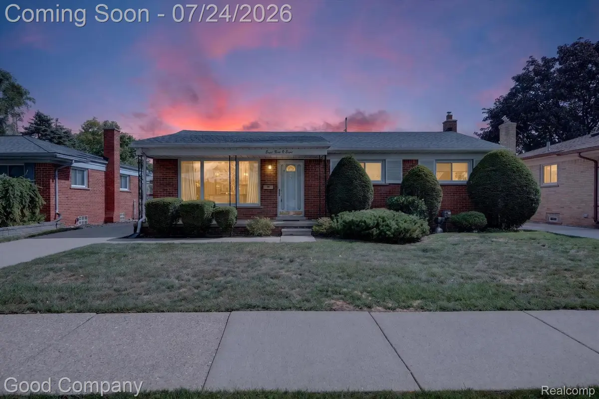 8308 Darlene Street, Warren, MI 48093 - #1