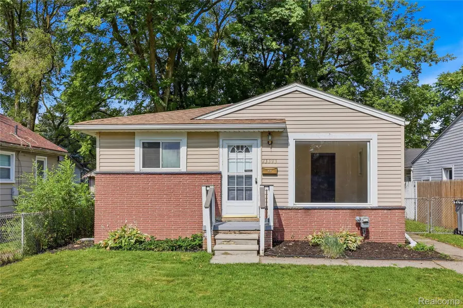 23393 Powell Avenue, Hazel Park, MI 48030 - #2