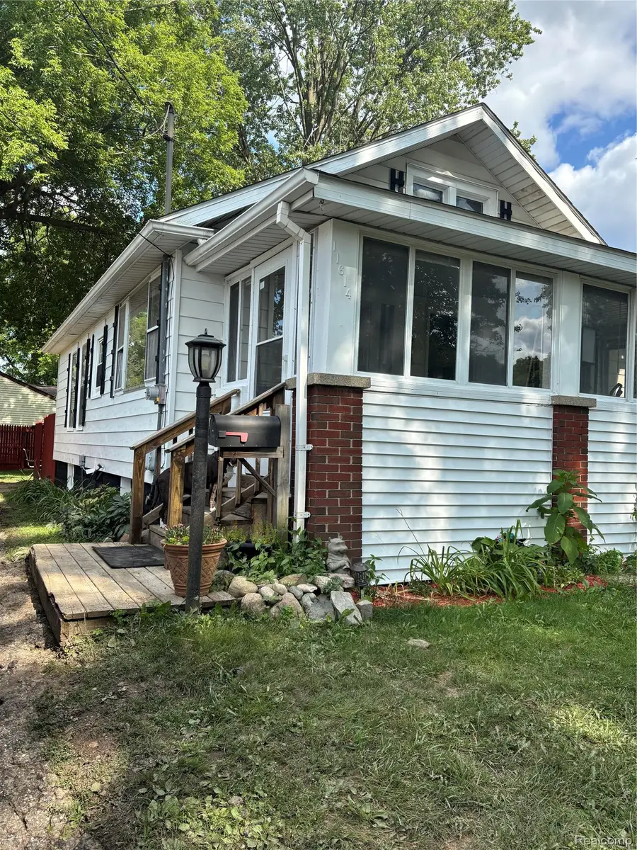 11614 Temperance Street, Mount Morris, MI 48458 - #3