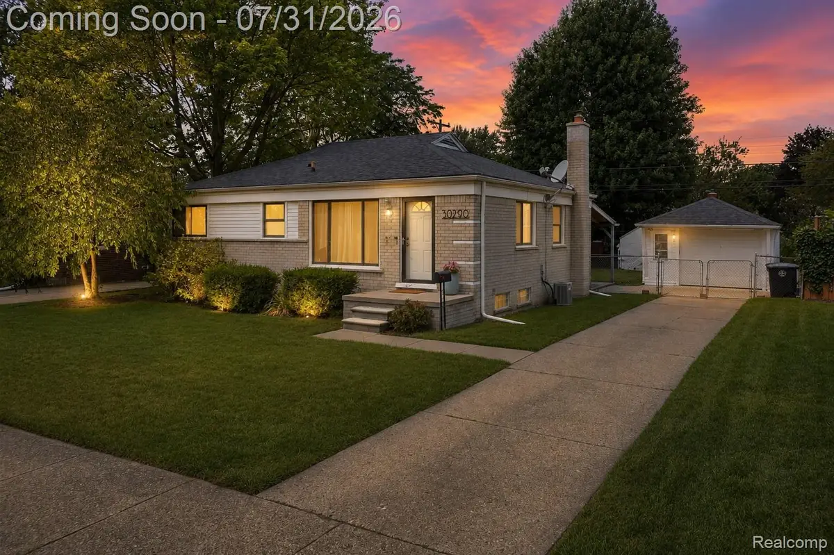 30290 Minton Street, Livonia, MI 48150 - #1