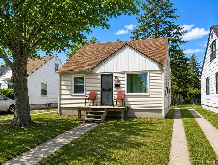 15847 Chatham Street, Detroit, MI 48223 - #2