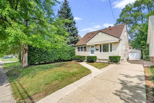 24160 Oxford Street, Dearborn, MI 48124