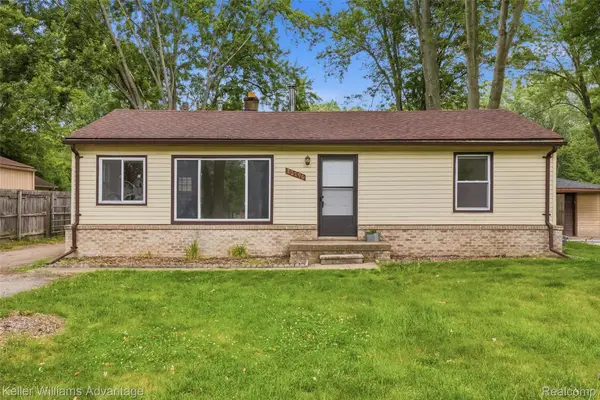 22796 Watt Drive, Farmington, MI 48336