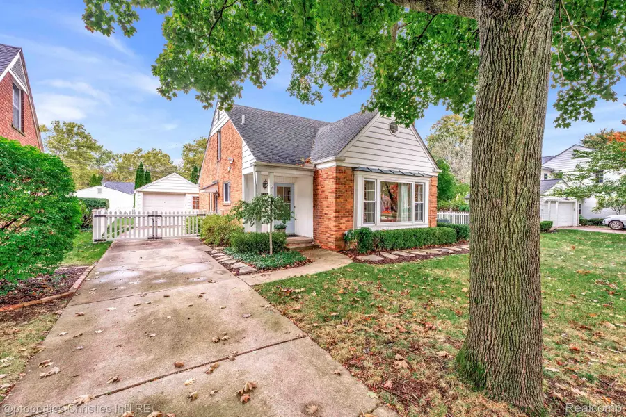 32361 Arlington Drive, Beverly Hills, MI 48025 - #3