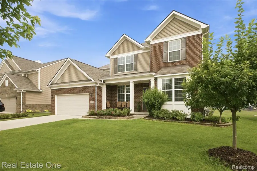 16345 Chloe Street, Macomb, MI 48044 - #3