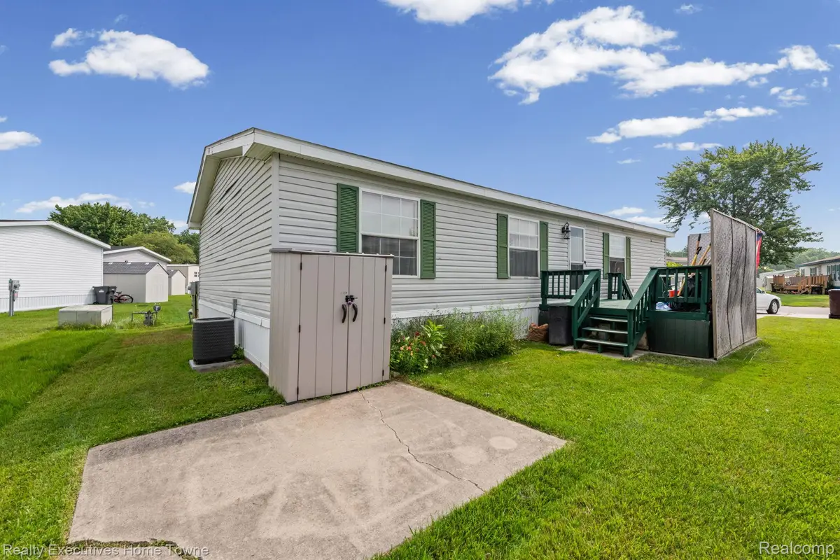 5317 Bart, Casco, MI 48064 - #1