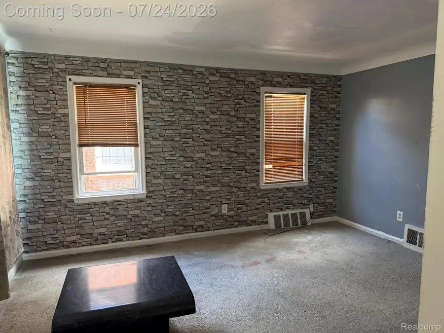 7296 Memorial Street, Detroit, MI 48228 - #2