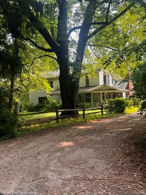 5923 Lake George Road, Dryden, MI 48428