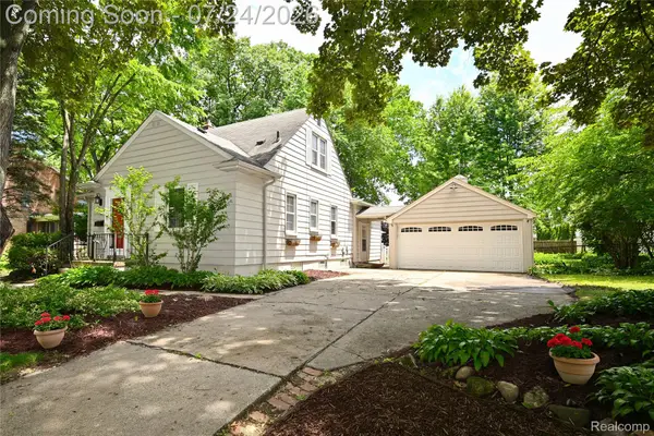 510 N Connecticut Avenue, RoyalOak, MI 48067