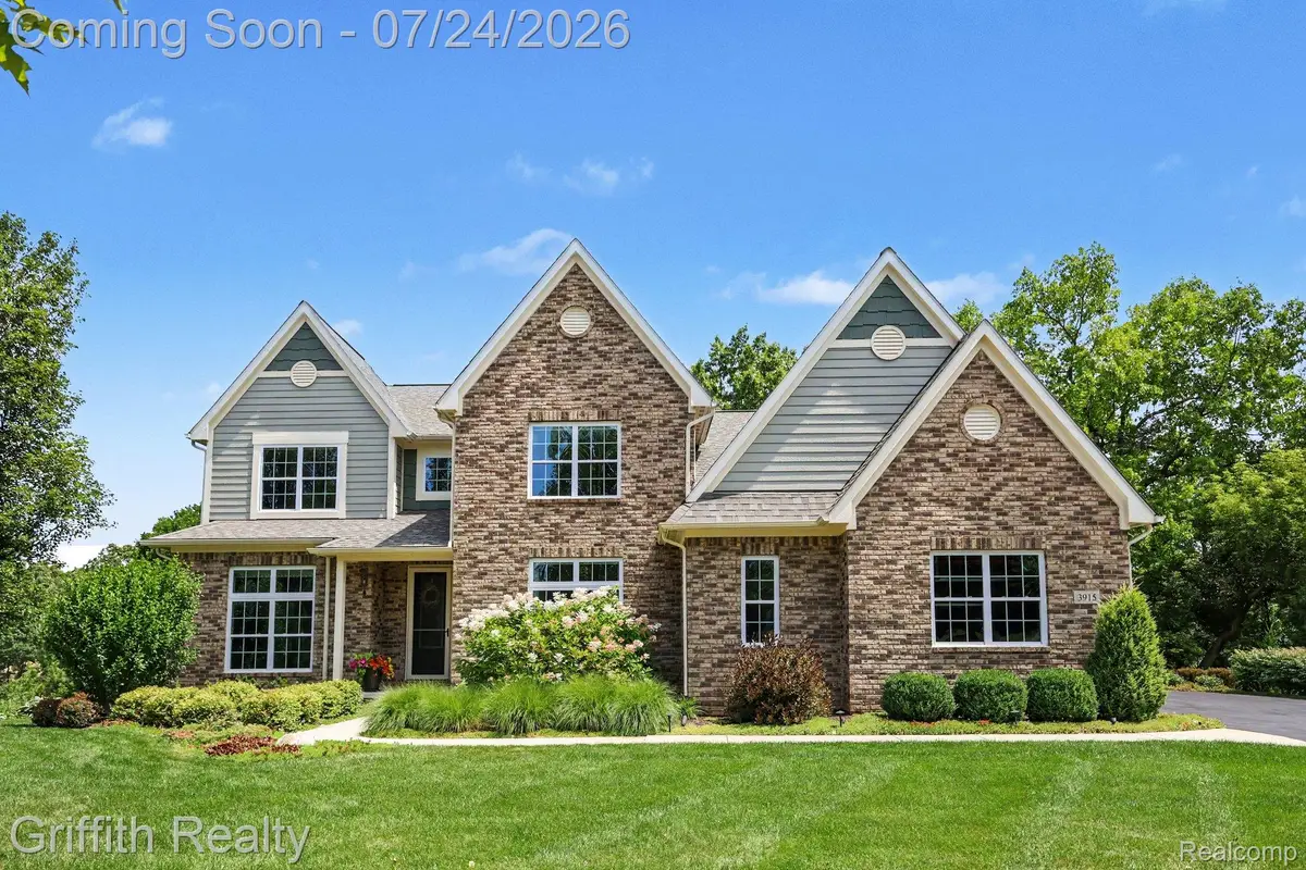 3915 Honors Bluff, Howell, MI 48843 - #1