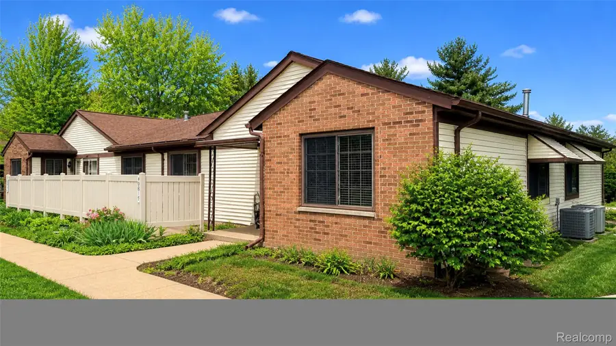 40815 Newport Drive, Plymouth, MI 48170 - #3