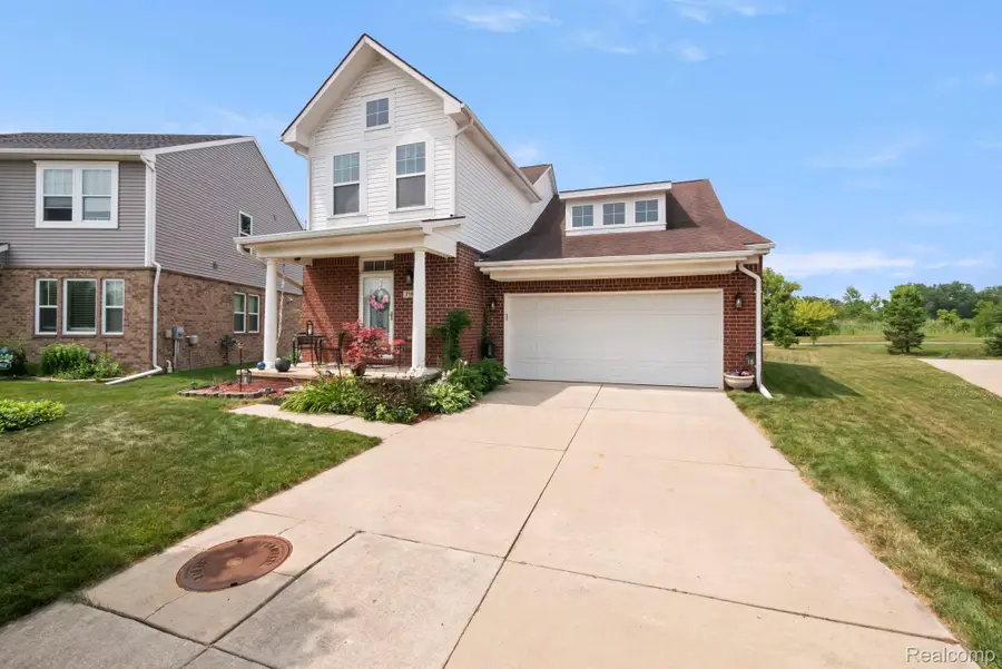 7180 Chandler Drive, Belleville, MI 48111 - #2