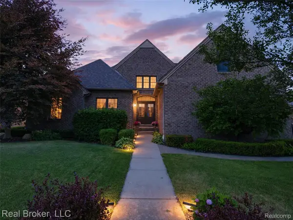 53397 Zachary Drive, NewBaltimore, MI 48047