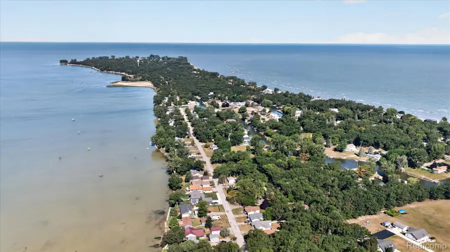 9016 Point Charities Avenue, Pigeon, MI 48755 - #2