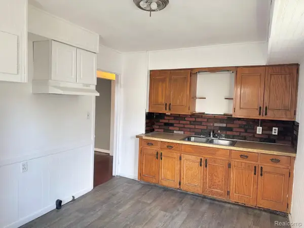 640 Crawford Street, Flint, MI 48507