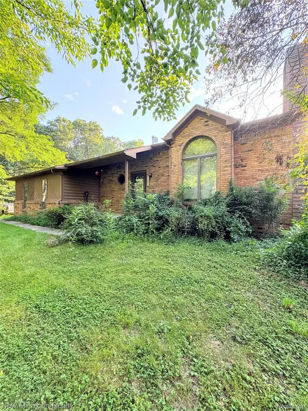 12983 Noling Woods Drive, SouthLyon, MI 48178