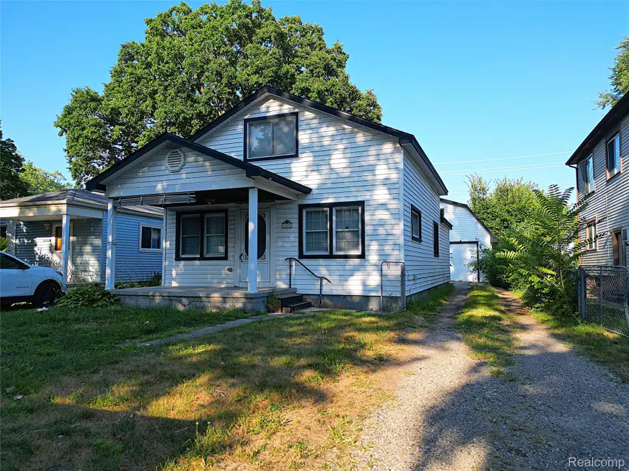 19476 Negaunee, Redford, MI 48240 - #2