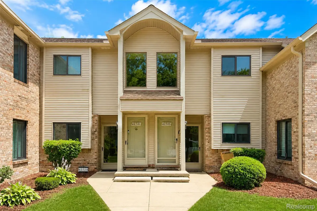 42739 Lilley Pointe Drive, Canton, MI 48187 - #1