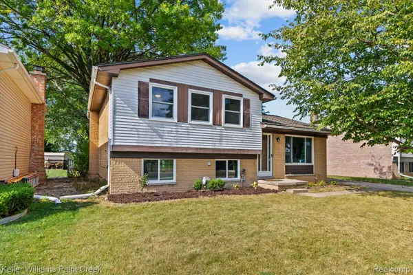 16221 Bayham Court, ClintonTownship, MI 48038