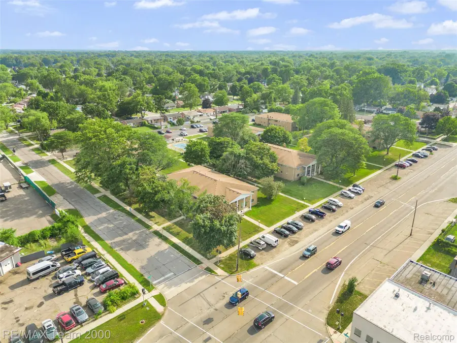 26305 W 7 Mile Road #101, Redford, MI 48240 - #2