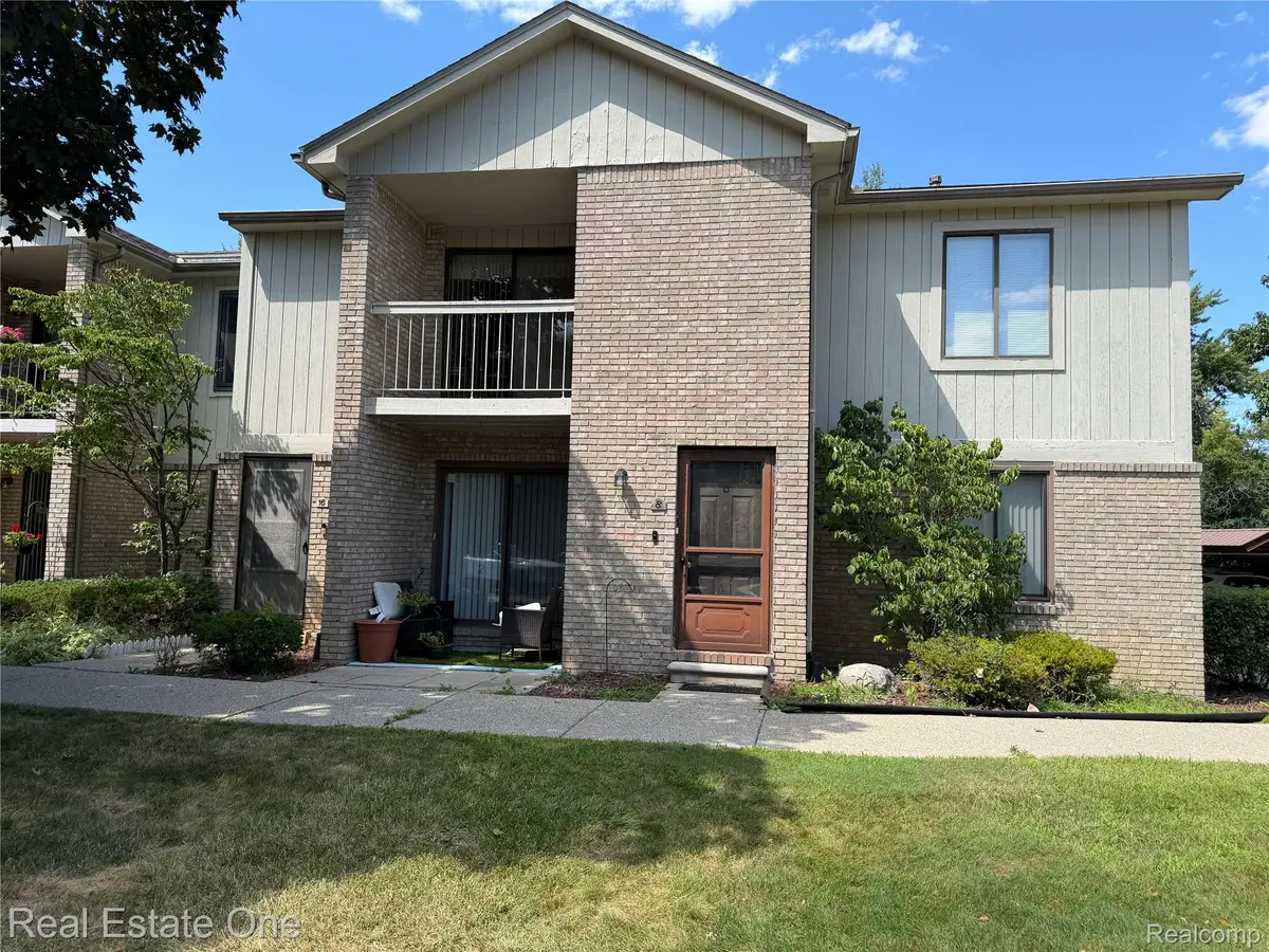 34790 W 8 Mile Road #8, Farmington, MI 48335 - #1
