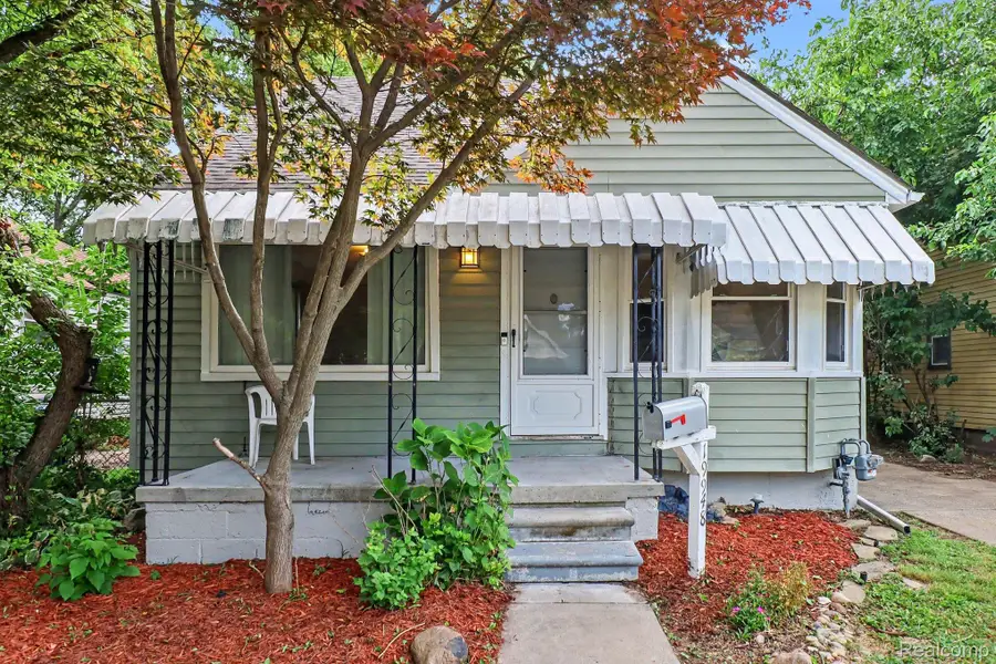 19948 Wakenden, Redford, MI 48240 - #2