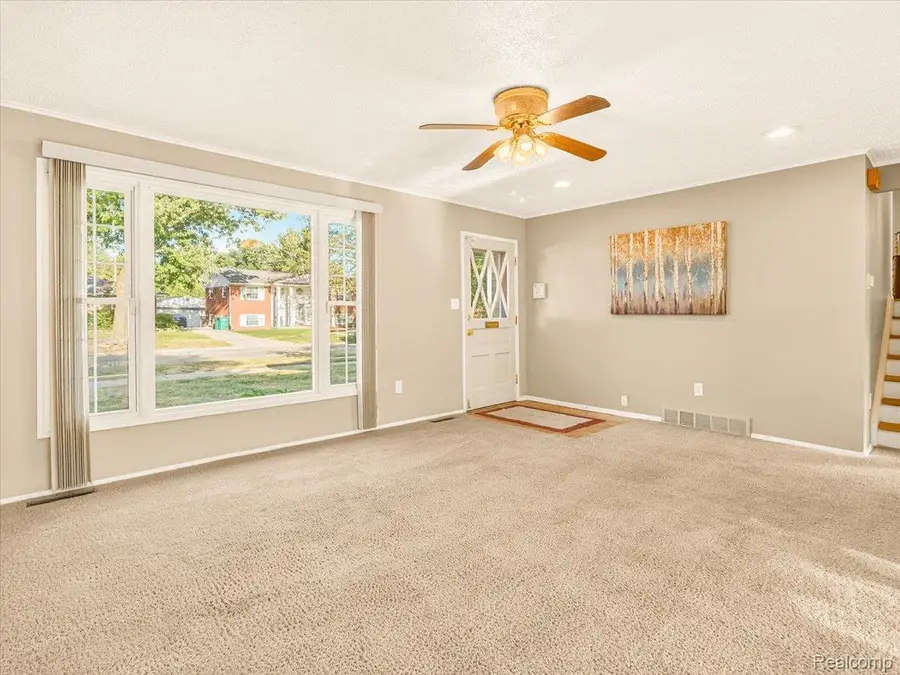 1082 Borgstrom Avenue, Ypsilanti, MI 48198 - #3