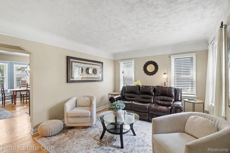 432 Sunset Street, Plymouth, MI 48170 - #3