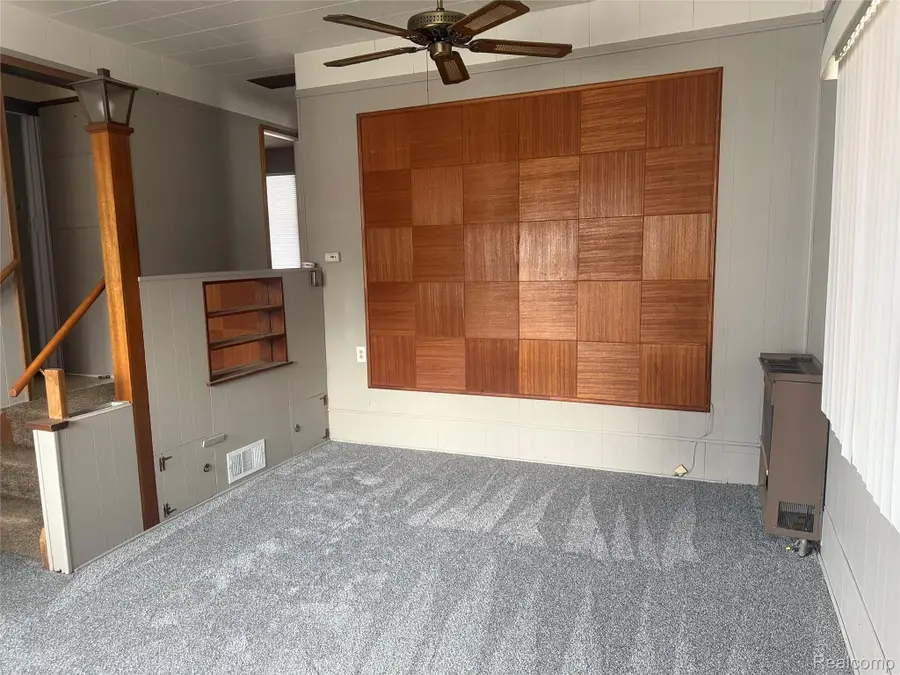 21819 Shakespeare Avenue, Eastpointe, MI 48021 - #2