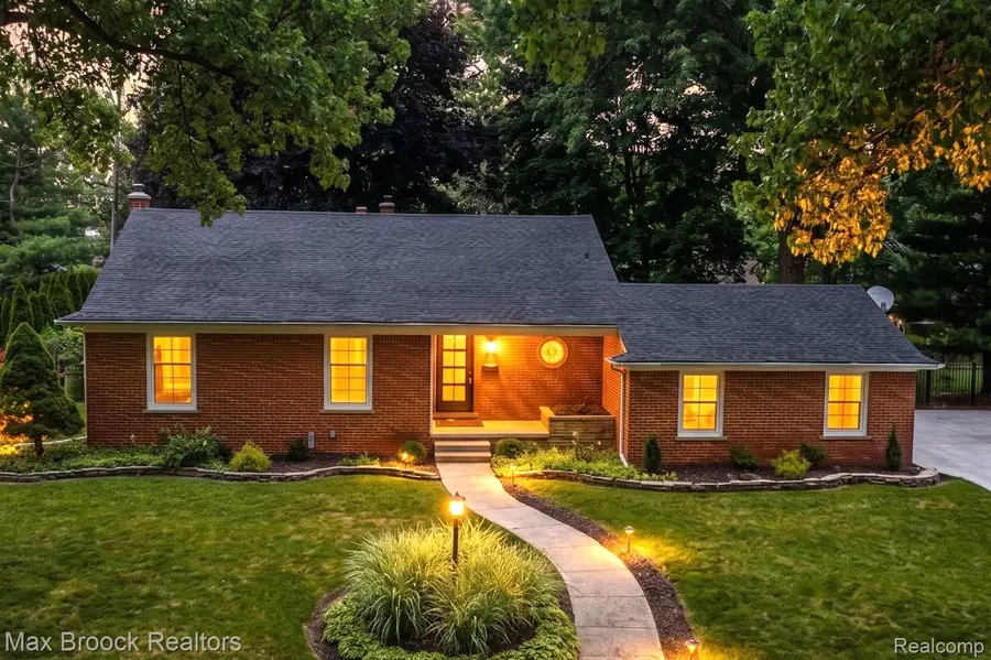 171 S Glengarry Road, Bloomfield, MI 48301 - #2